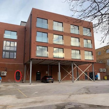 Modern City Apartment Hemel Hempstead Eksteriør bilde