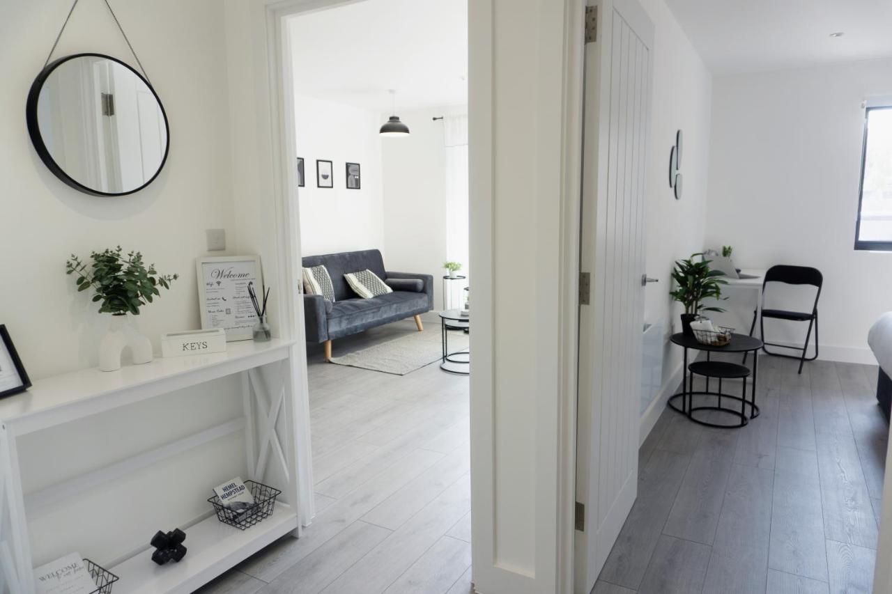 Modern City Apartment Hemel Hempstead Eksteriør bilde